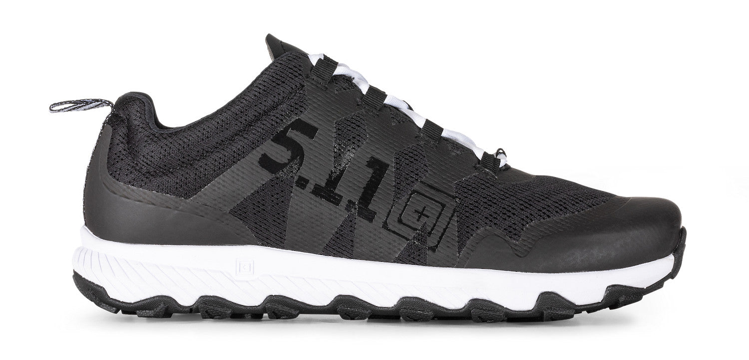 5.11 A/T Trainer schwarz/weiß