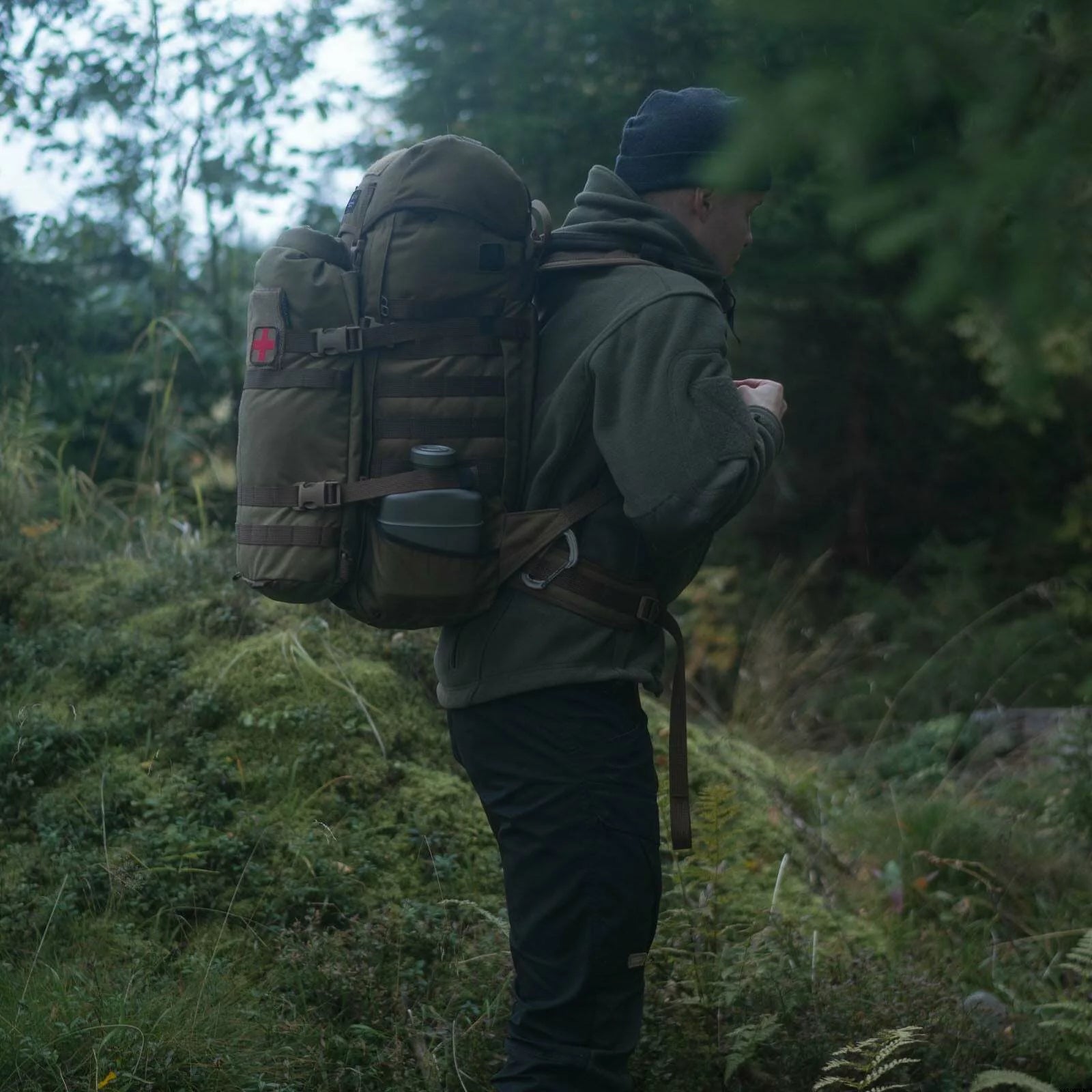 Dayback Hatka 12L olive