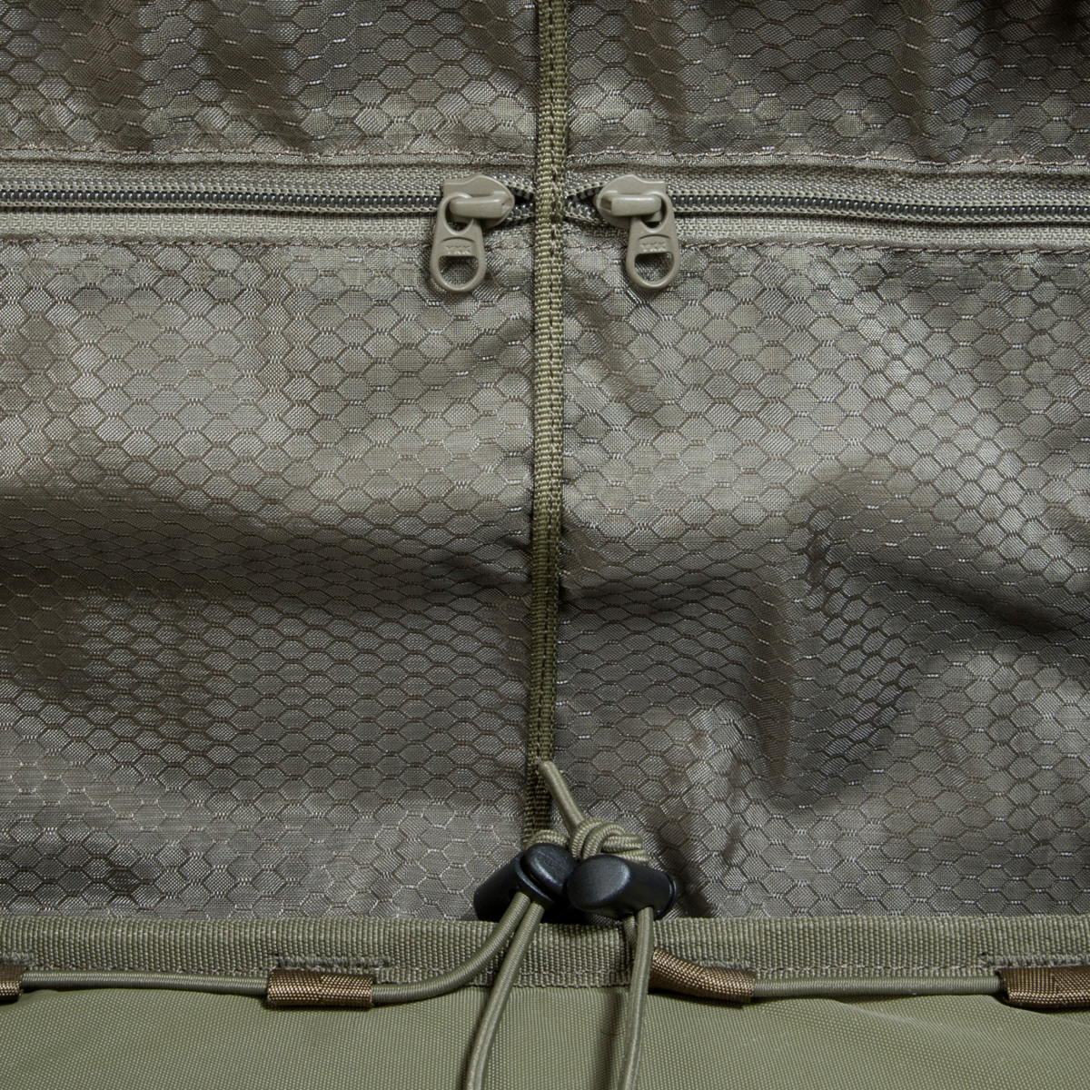 TT Duffel 45 olive