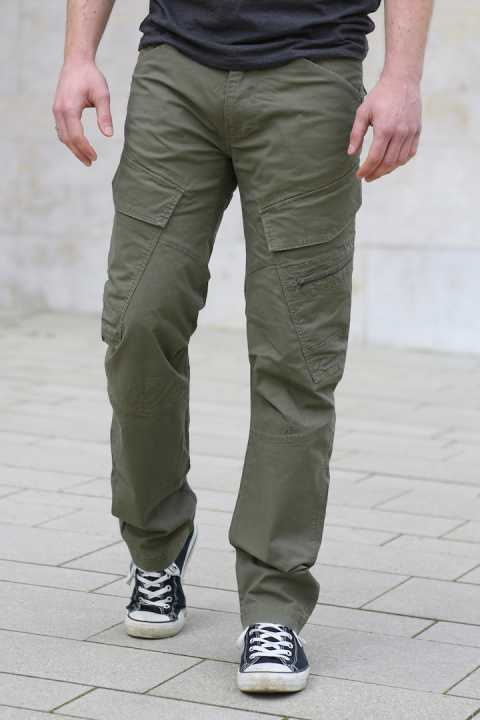 Hose Adven Slim Fit oliv