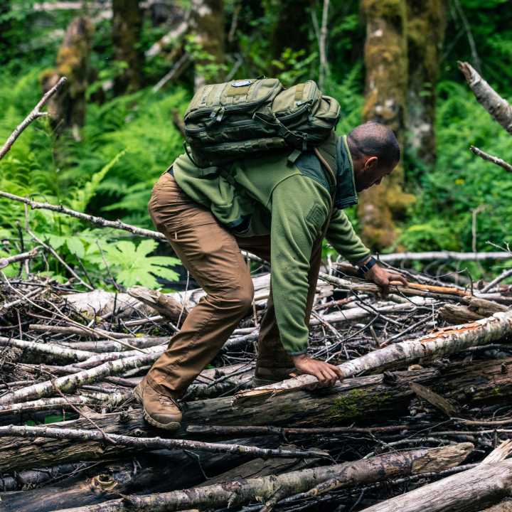 Apex Hose khaki