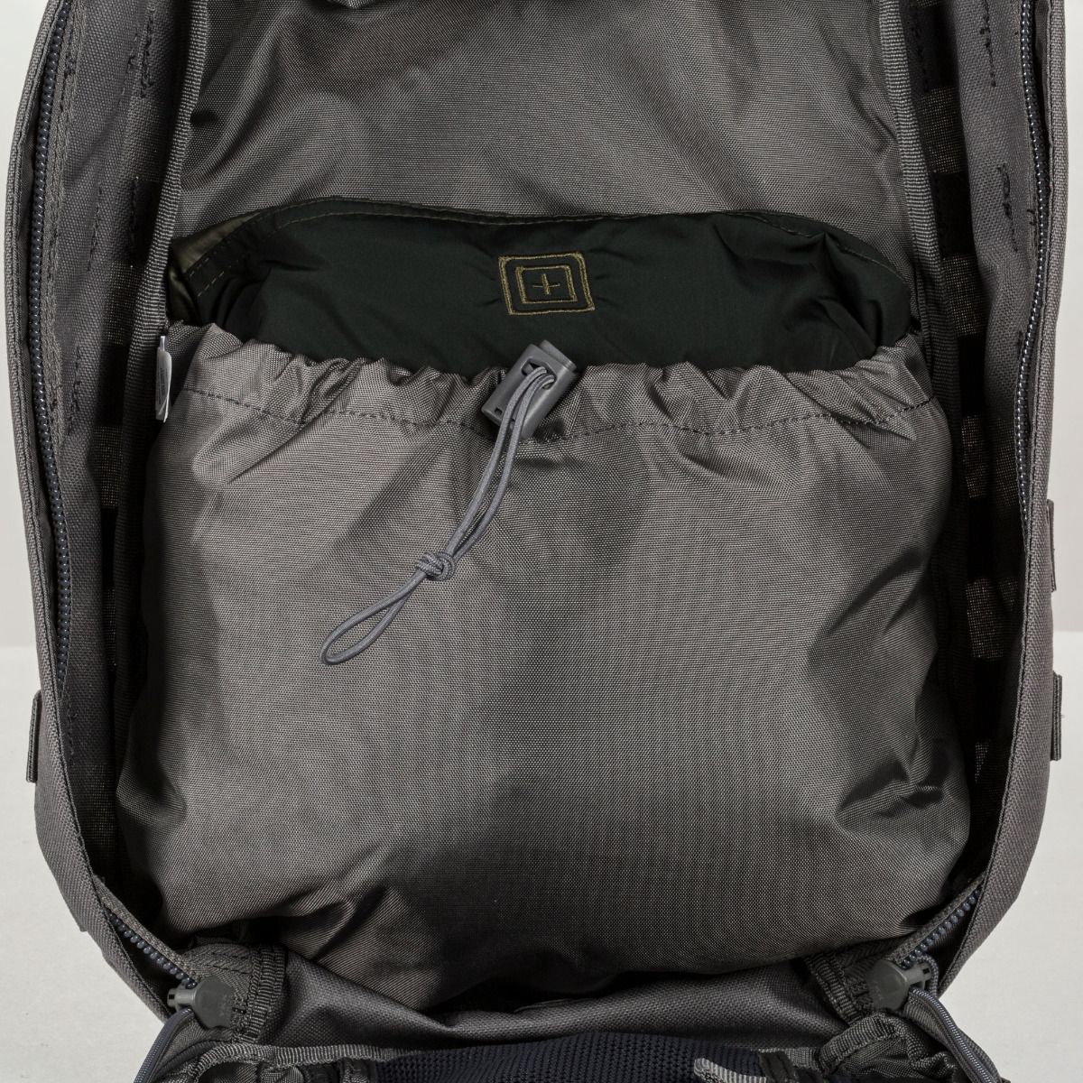 Umhängetasche MOAB 10 Sling Pack 18 l, schwarz
