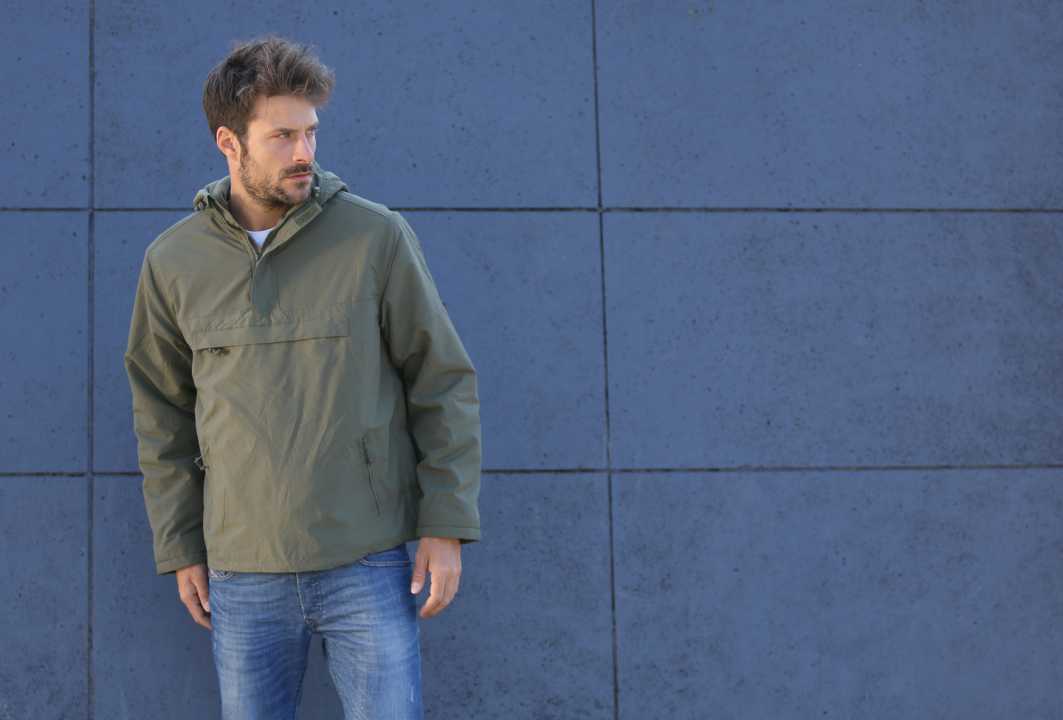Windjacke Windbreaker oliv