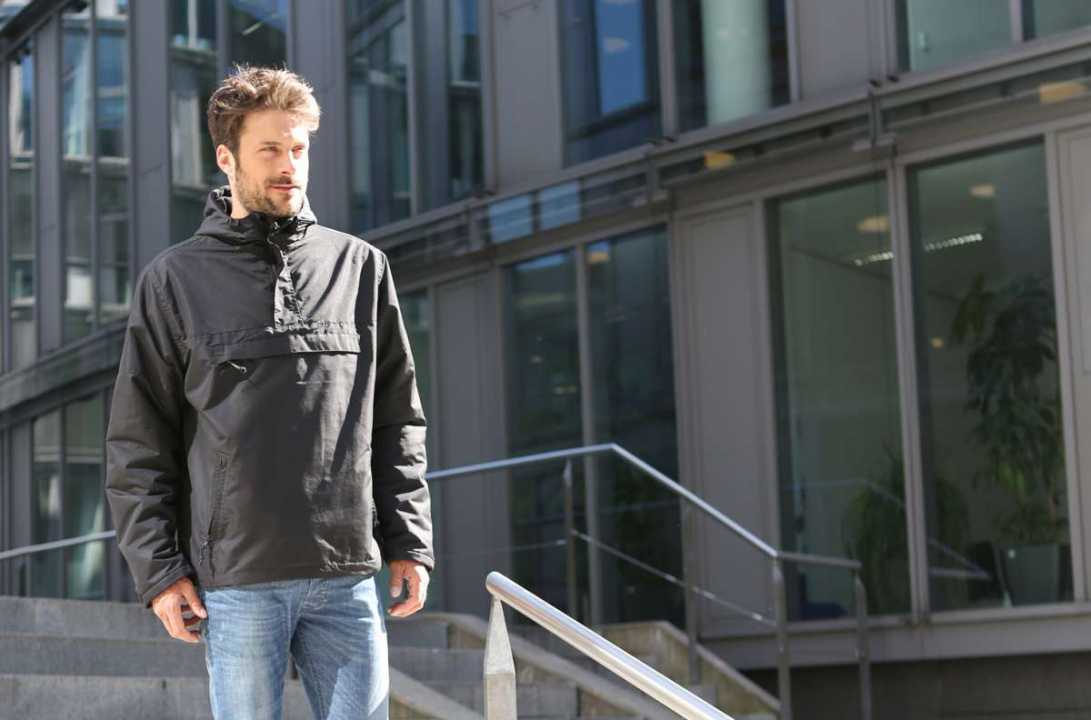 Windjacke Windbreaker schwarz