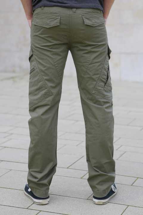 Hose Adven Slim Fit oliv