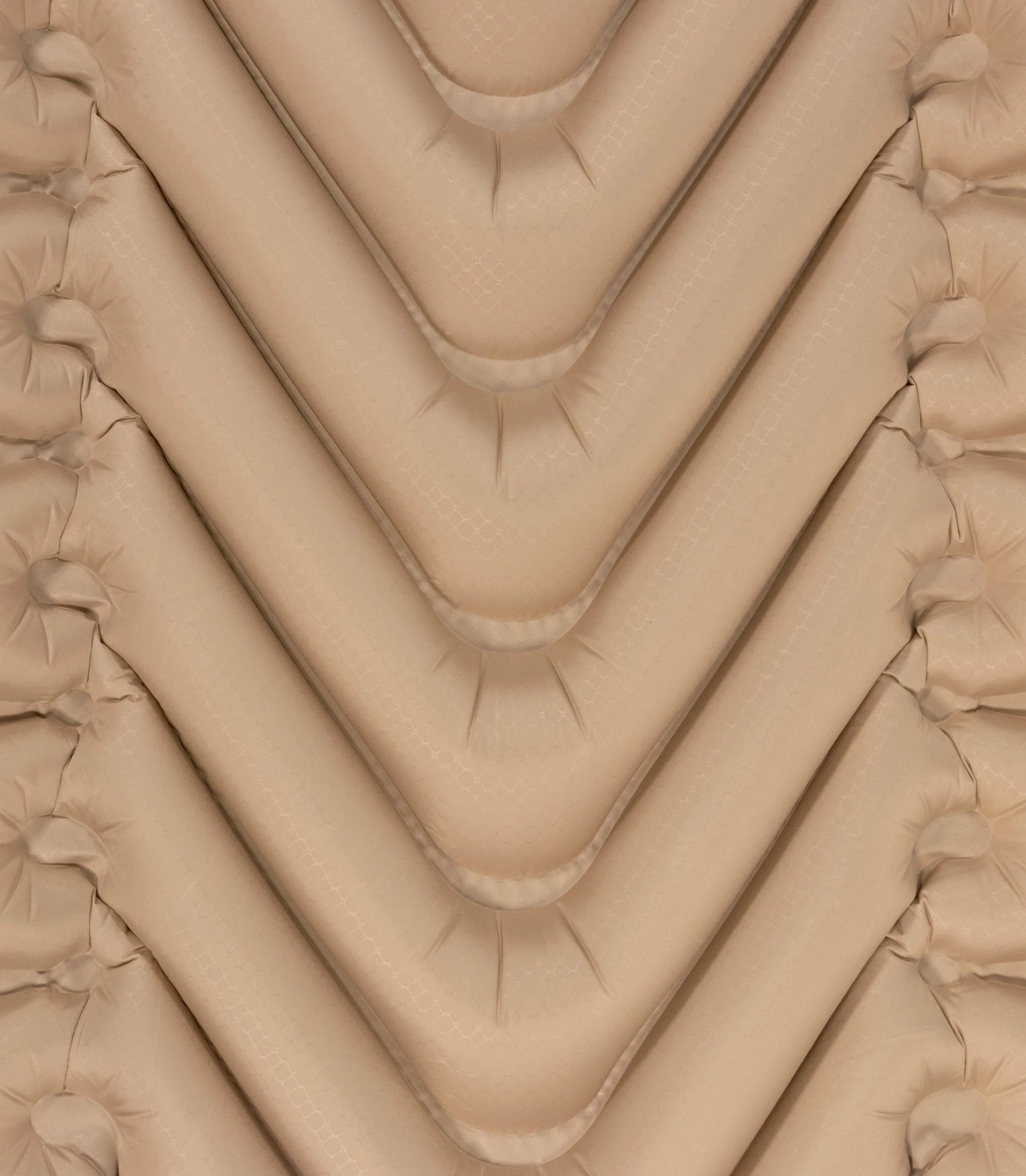 klymit_insulatedstaticvluxesl_vclose_v1_3912x3912_ec90bf88-9802-4f72-9b24-da3300206c92_2500x.jpg